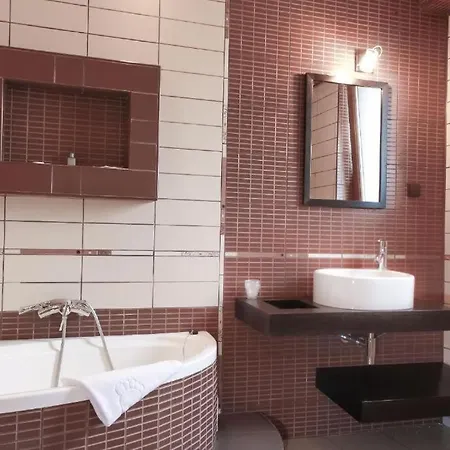 Rao Hotel 3*